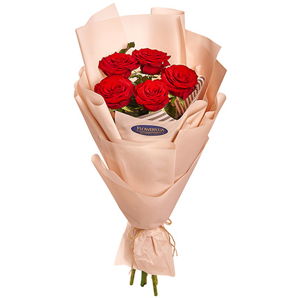 Букет в упаковке "5 красных роз"