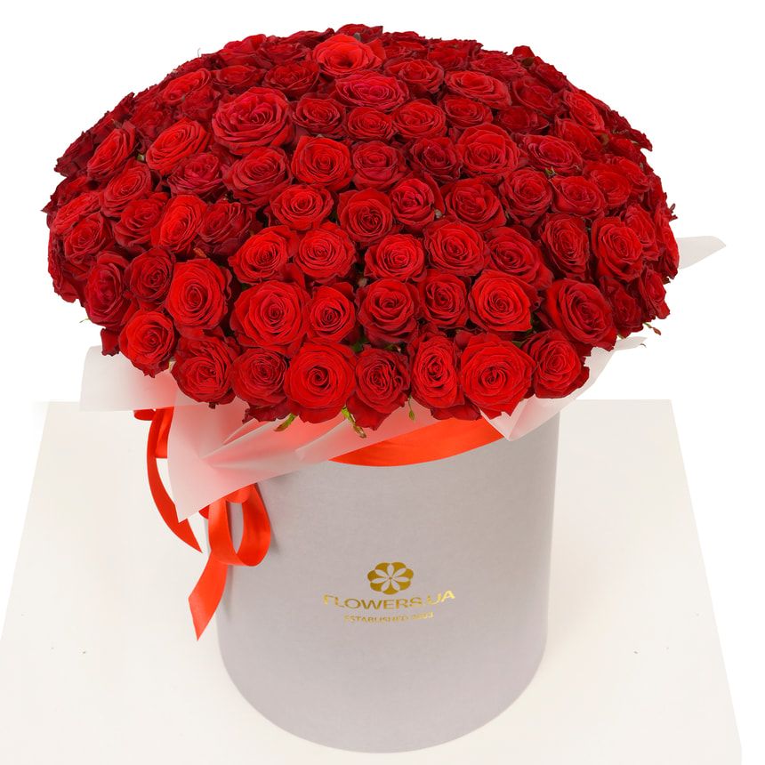 Composition of 101 red roses "Red Gift"