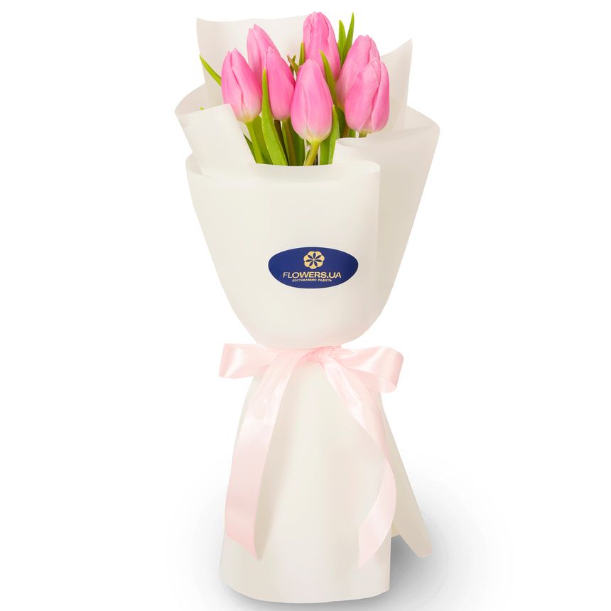 Mini bouquet of 7 pink tulips
