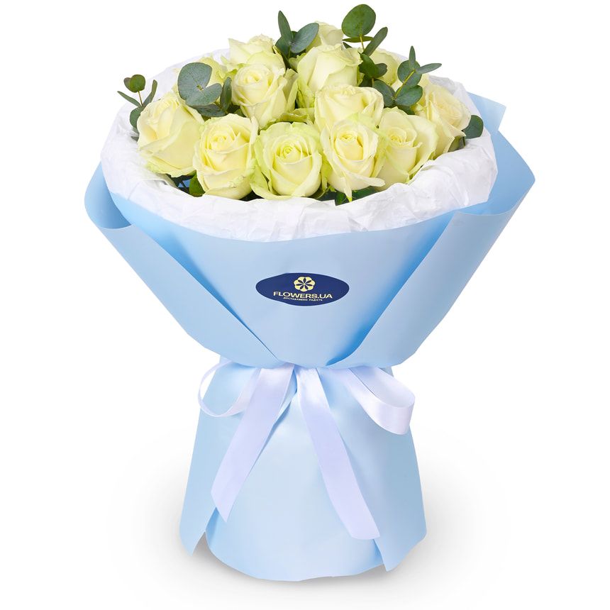 15 white roses