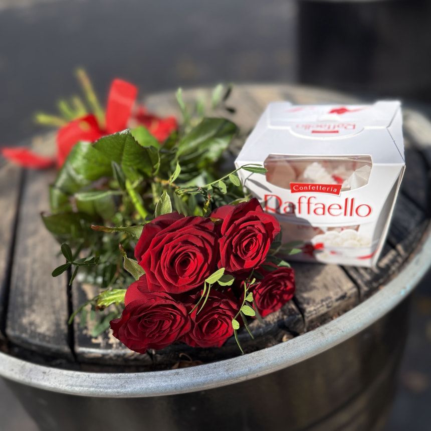 5 червоних троянд – замовити на Flowers.ua