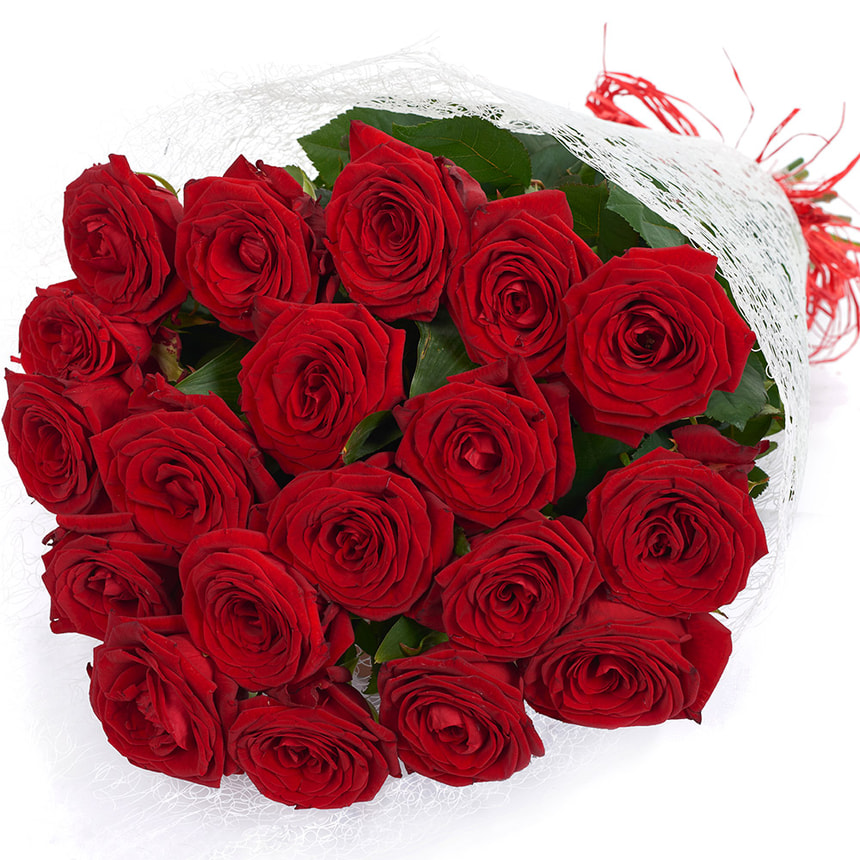 19 червоних троянд – доставка по Україні