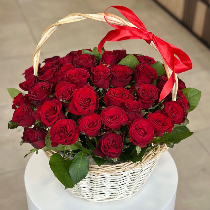 Basket "51 scarlet roses" – order with delivery