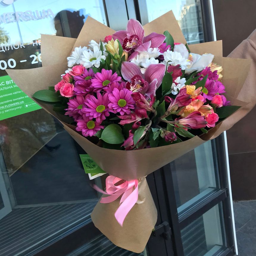 Bouquet "Blooming garden" – order from Flowers.ua