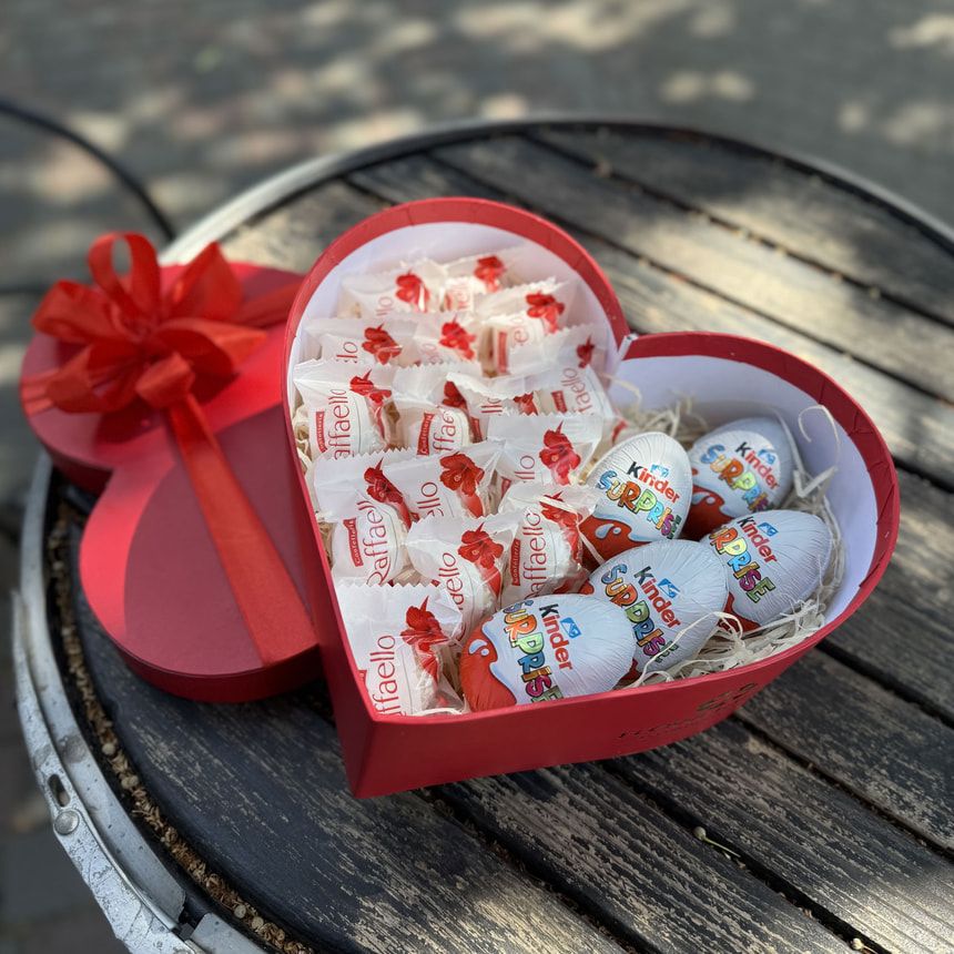 Gift box "Sea of Joy" – order from Flowers.ua