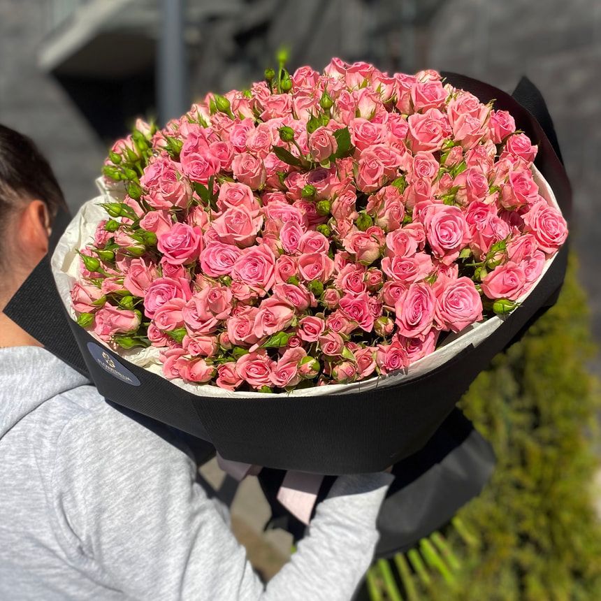 Микс "Планета роз" из 51 кустовой розы