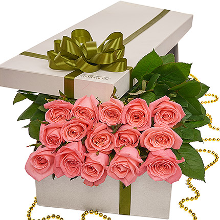 Flowers in a box "15 pink roses" – delivery in Ukraine