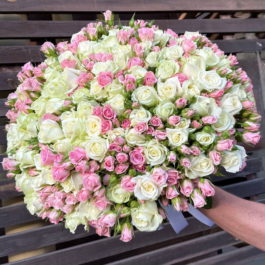 Romantic bouquet "Between Heaven and Earth!"