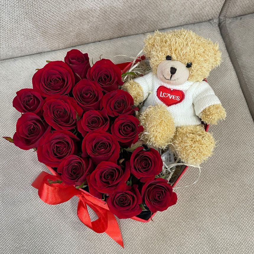 Композиция "Трогательный презент" – заказать у Flowers.ua