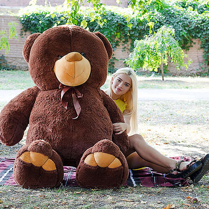 Ведмежа бурий "Велетень" (2 метра) – доставка по Україні