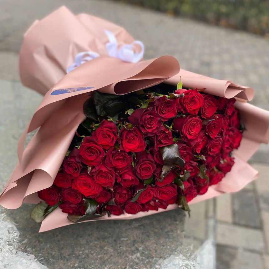 Bouquet in the package "51 red roses"