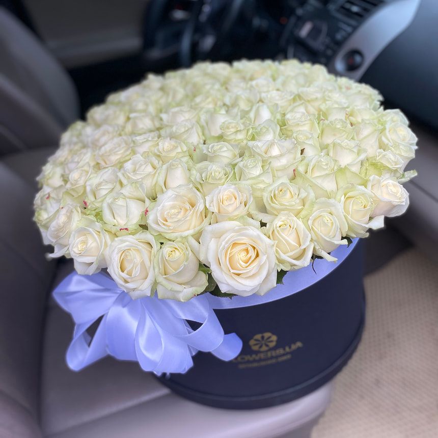 Цветы в коробке "101 белая роза" – заказать у Flowers.ua