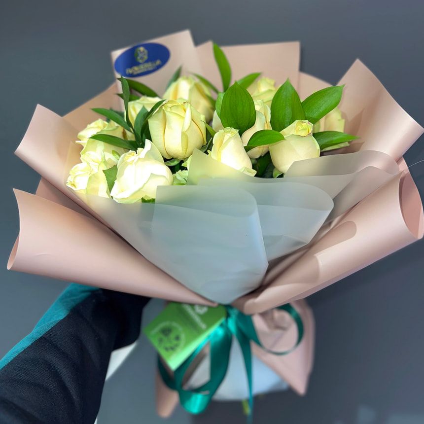 Букет "Утонченный комплимент!" – заказать у Flowers.ua