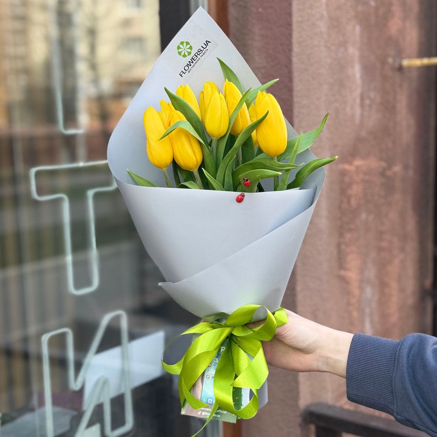 Spring bouquet "9 yellow tulips" – order from Flowers.ua