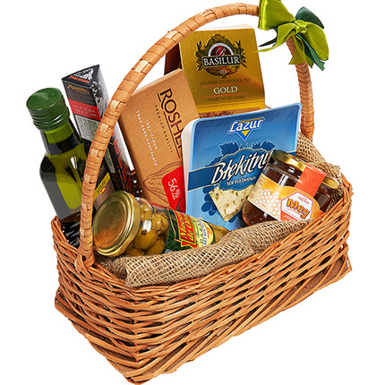 Подарунковий кошик "Приємний вечір" – замовити з доставкою