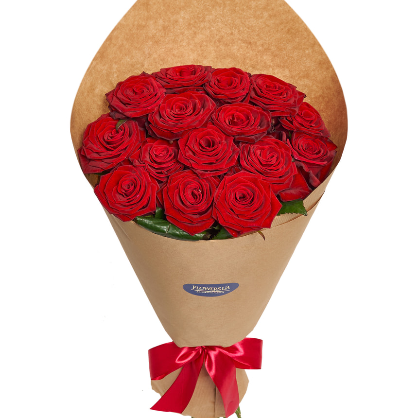 Букет в ЭКО упаковке "15 красных роз" – заказать с доставкой