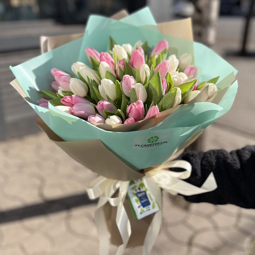 Bouquet "51 white and pink tulips" – order from Flowers.ua