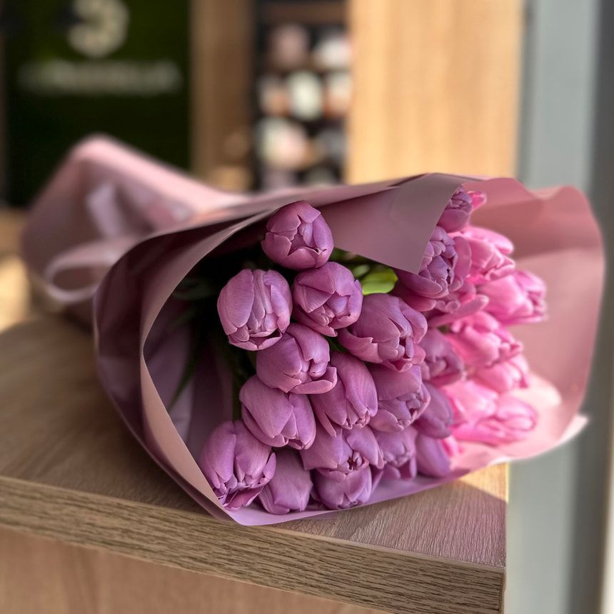 Букет "25 бузкових тюльпанів"