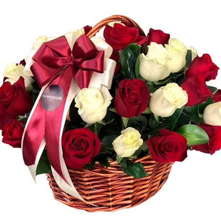 Корзина "Поздравляю" – доставка по Украине