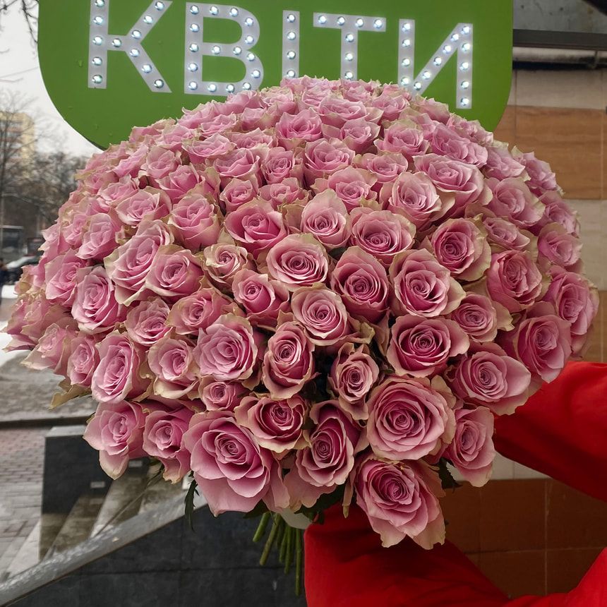 101 троянда Athena Royale (Кенія) – замовити на Flowers.ua