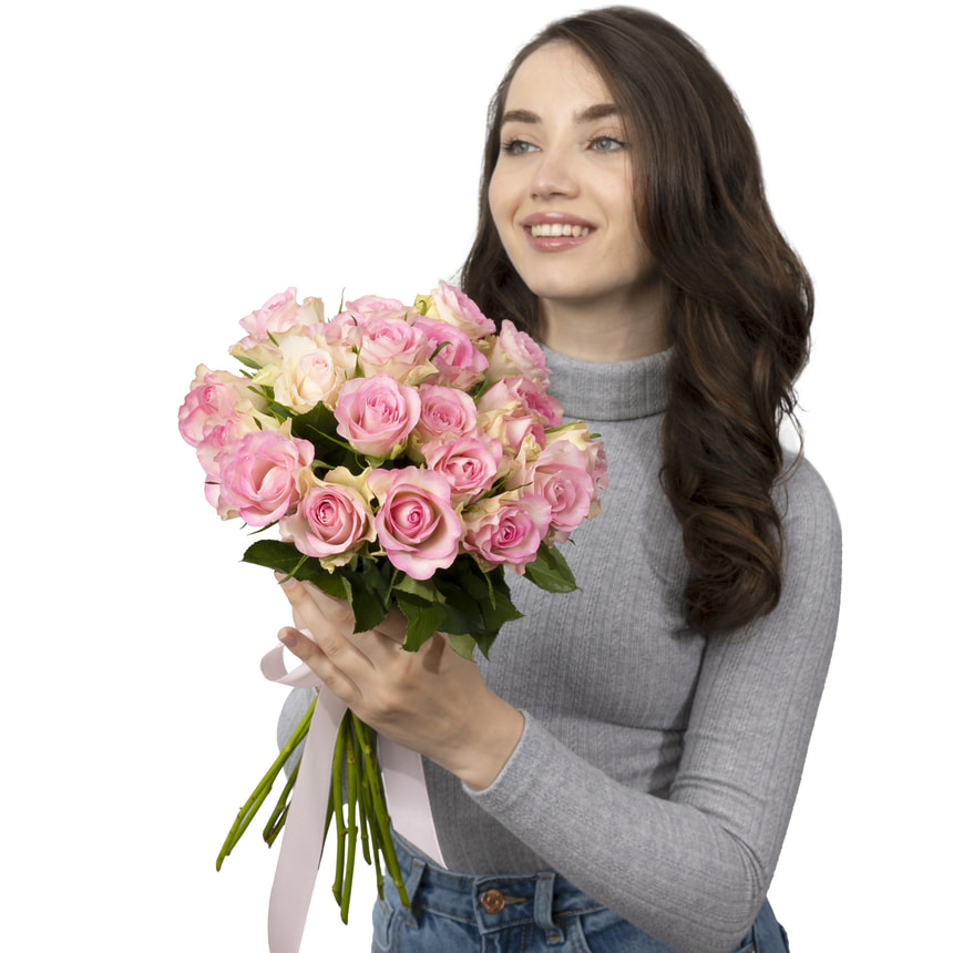 21 Lovely Jewel roses (Kenya) – delivery in Ukraine