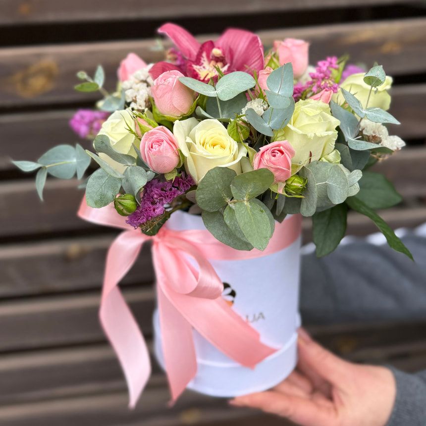 Flowers in a box "Only for you" + Raffaello – order from Flowers.ua