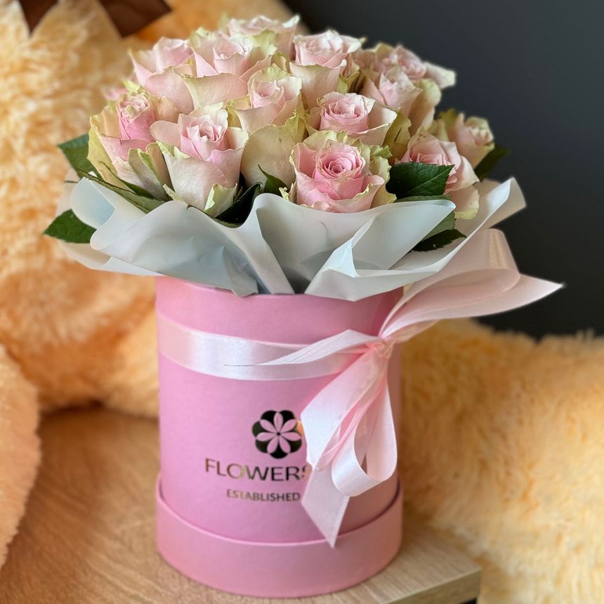 Flowers in a box "19 Pink Athena roses" – order from Flowers.ua