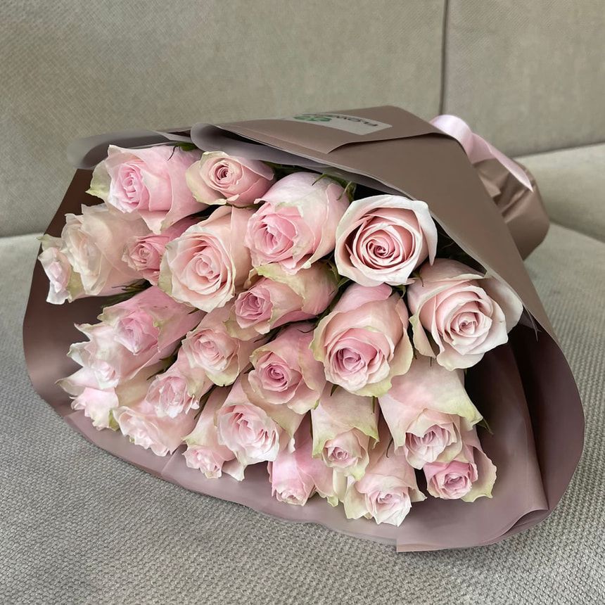 25 роз Pink Athena – заказать у Flowers.ua