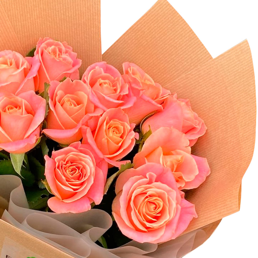 Bouquet "11 Miss Piggy Roses" – order with delivery
