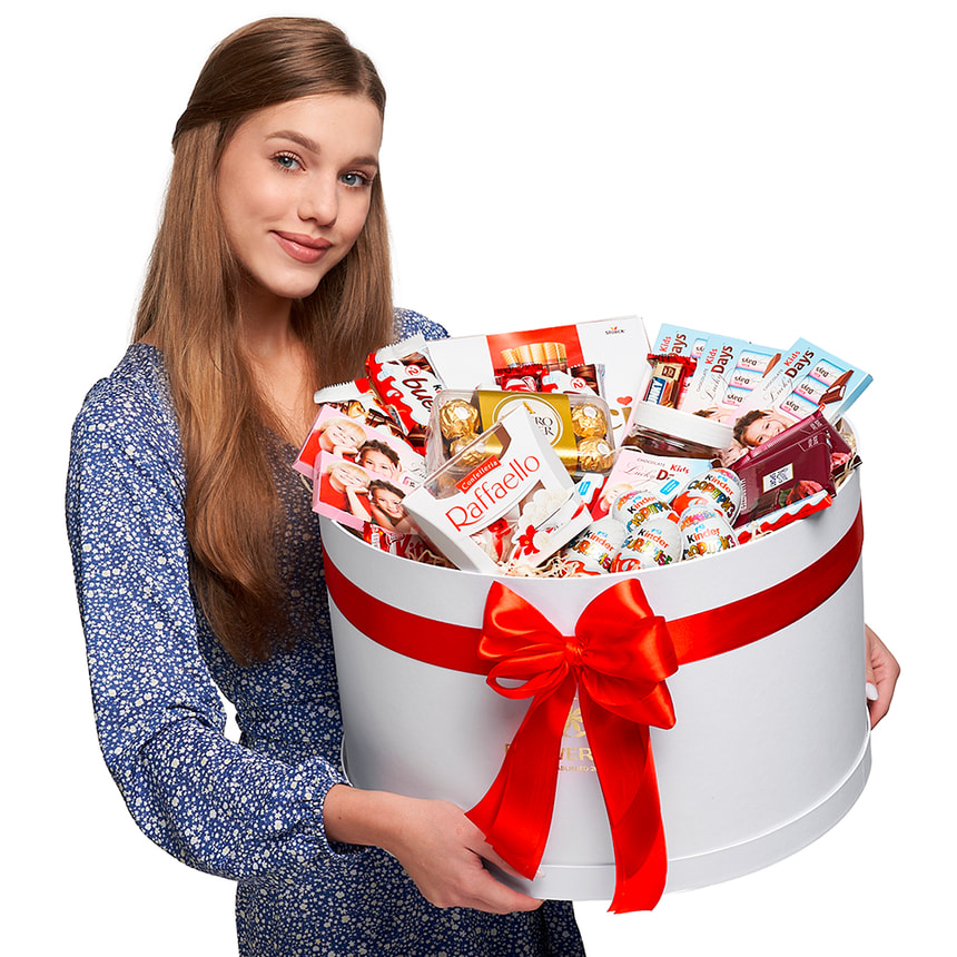 Подарункова коробка "Передчуття свята" – доставка по Україні