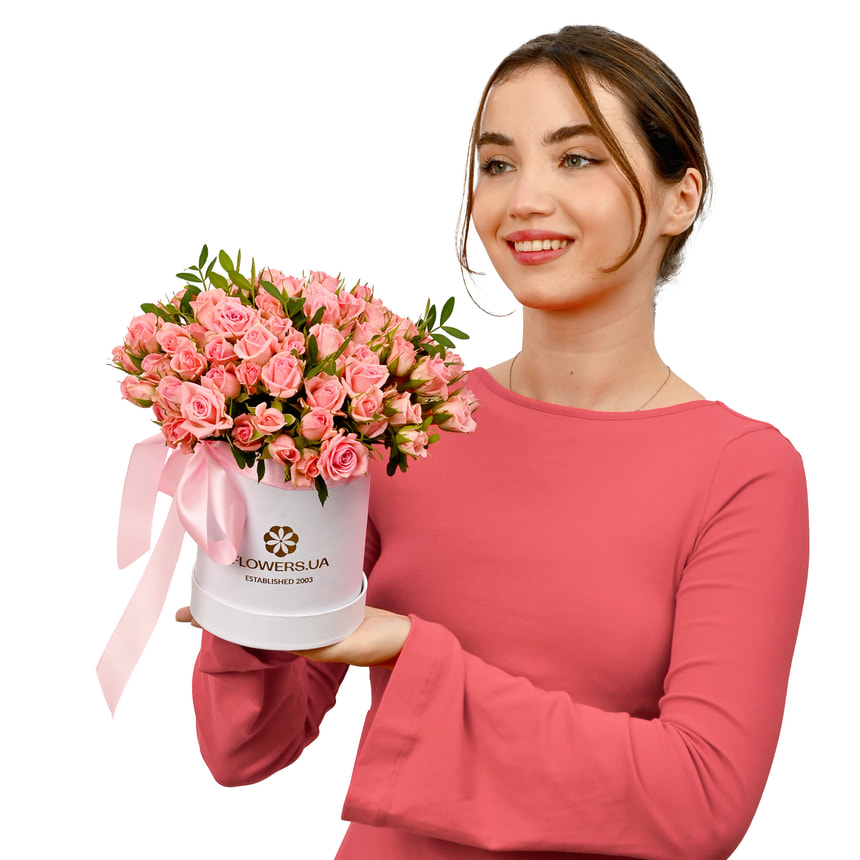 Flowers in a box "Pink Oasis" – delivery in Ukraine