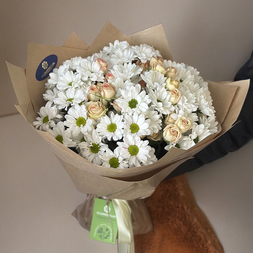 Букет "Квітковий бал" – замовити на Flowers.ua