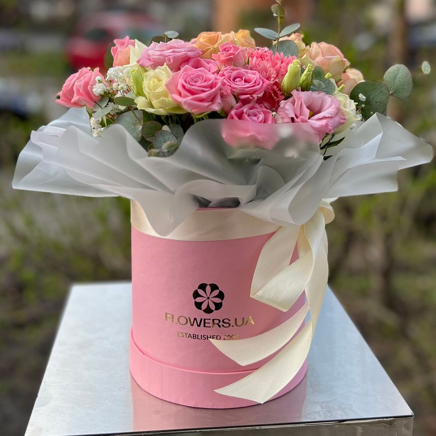 Квіти в коробці "Помпадур"