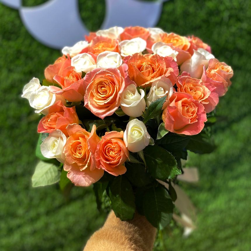 Bouquet "Paradise" of 29 roses – order from Flowers.ua