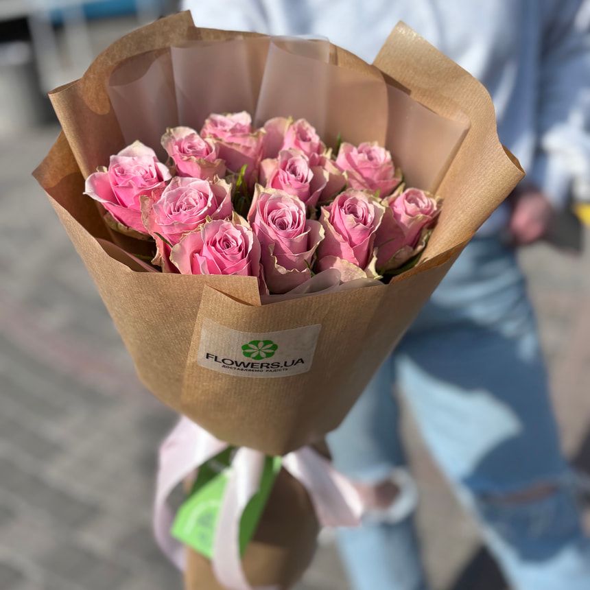 "11 Athena Royale roses" bouquet
