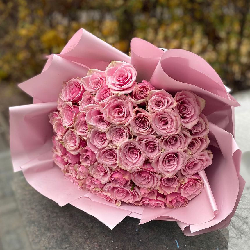 Букет "51 роза Athena Royale"