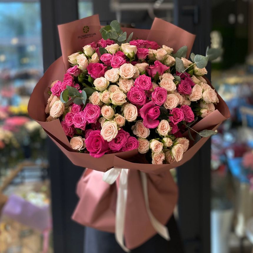 Букет "Київ вечірній" – замовити на Flowers.ua