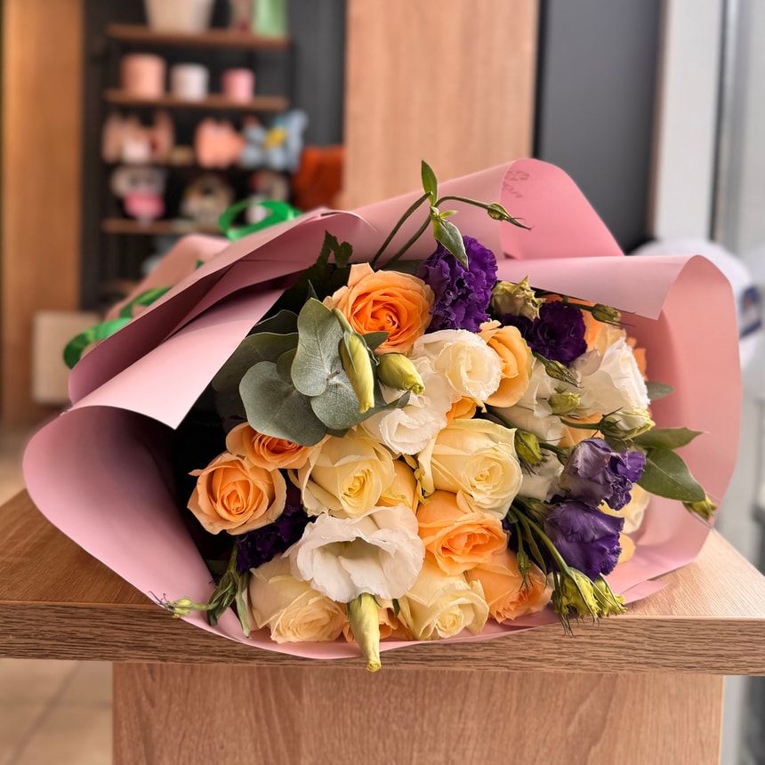 "Colorful dreams" bouquet – order from Flowers.ua