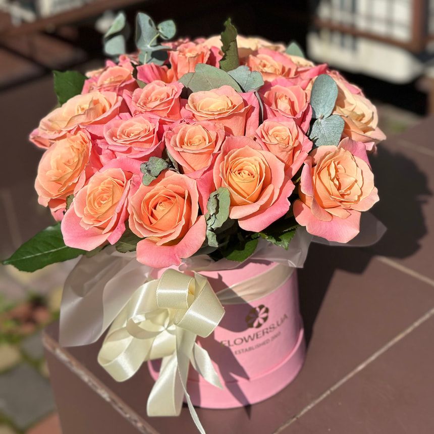 Композиція "25 коралових троянд" – замовити на Flowers.ua