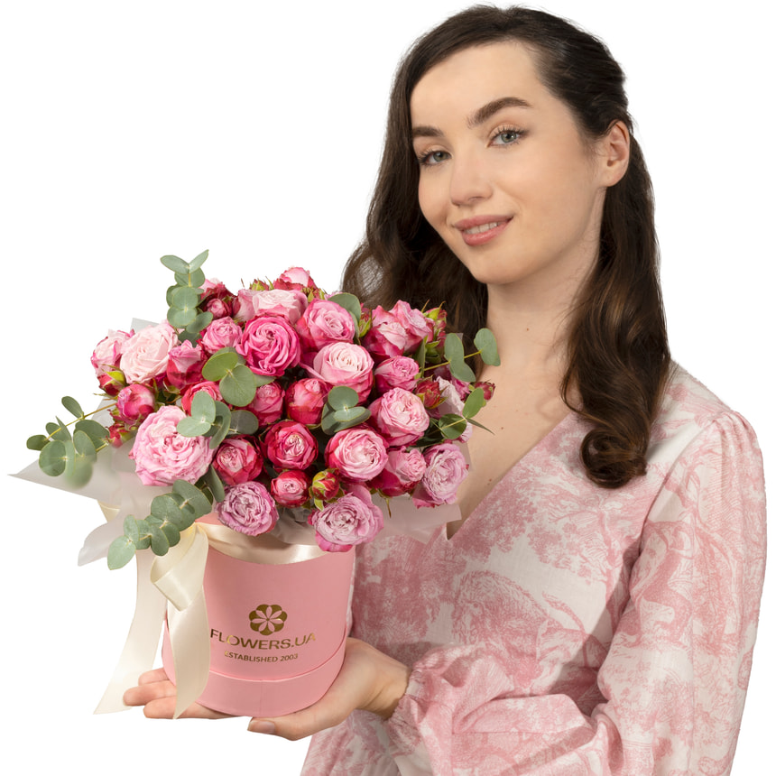 Композиція "9 рожевих піоновидних троянд" – доставка по Україні