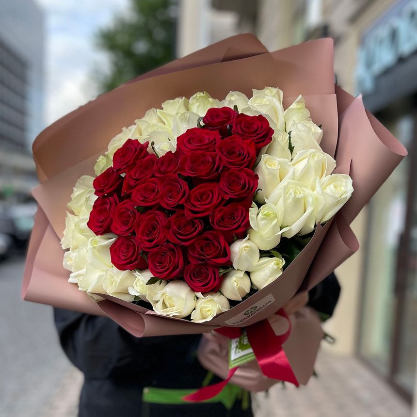 Букет "Сердце – сердцу" – заказать у Flowers.ua