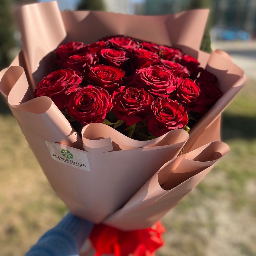 Букет из 21 красной розы