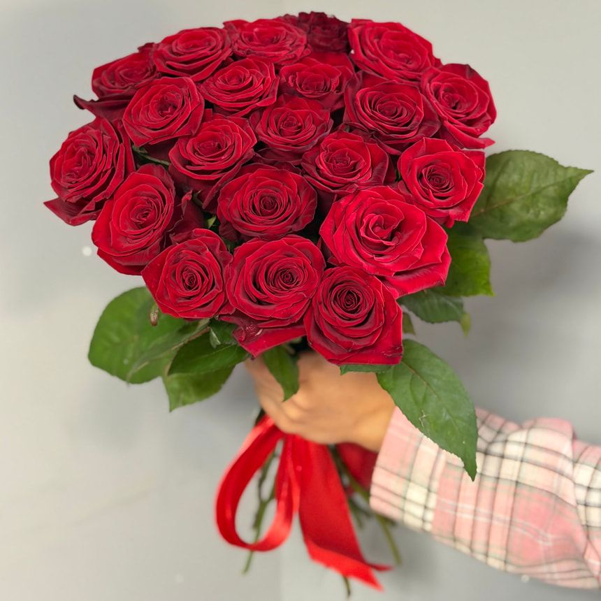 Букет из 21 красной розы