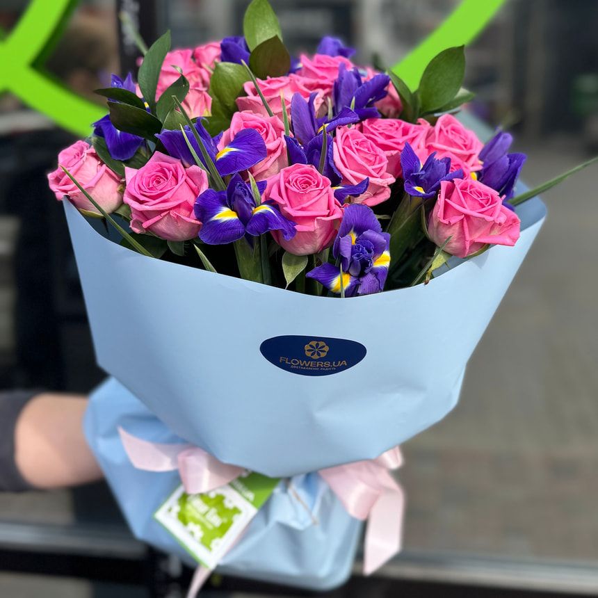 Букет "Ключ к сердцу" – заказать у Flowers.ua