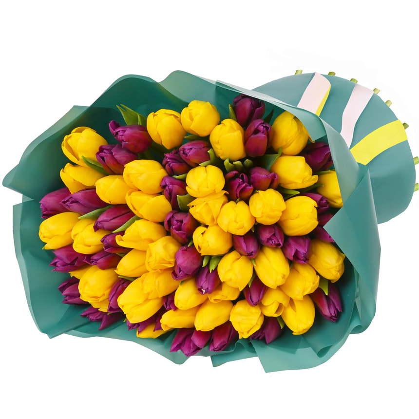 Bouquet "Tulip Mood" + Giant Teddy Bear (beige) 120 cm – order with delivery