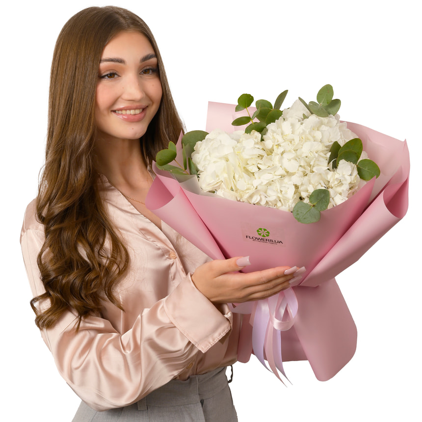 "White Symphony" bouquet – delivery in Ukraine
