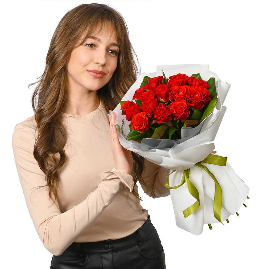 15 червоних троянд El Toro – доставка по Україні