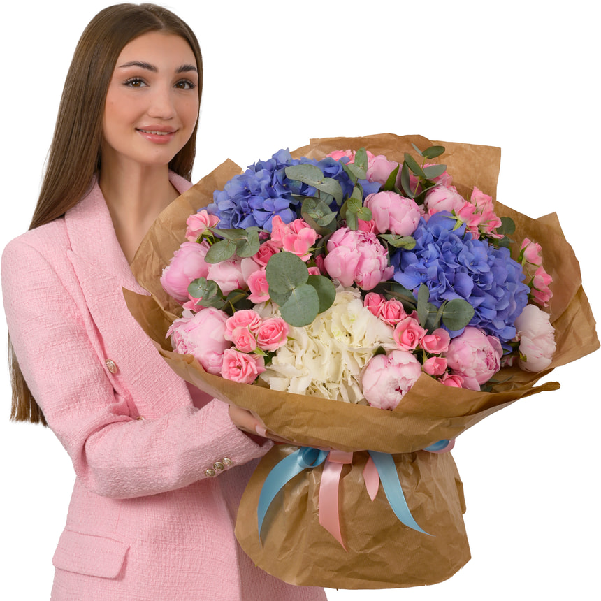 "Triumph of Tenderness" bouquet – delivery in Ukraine