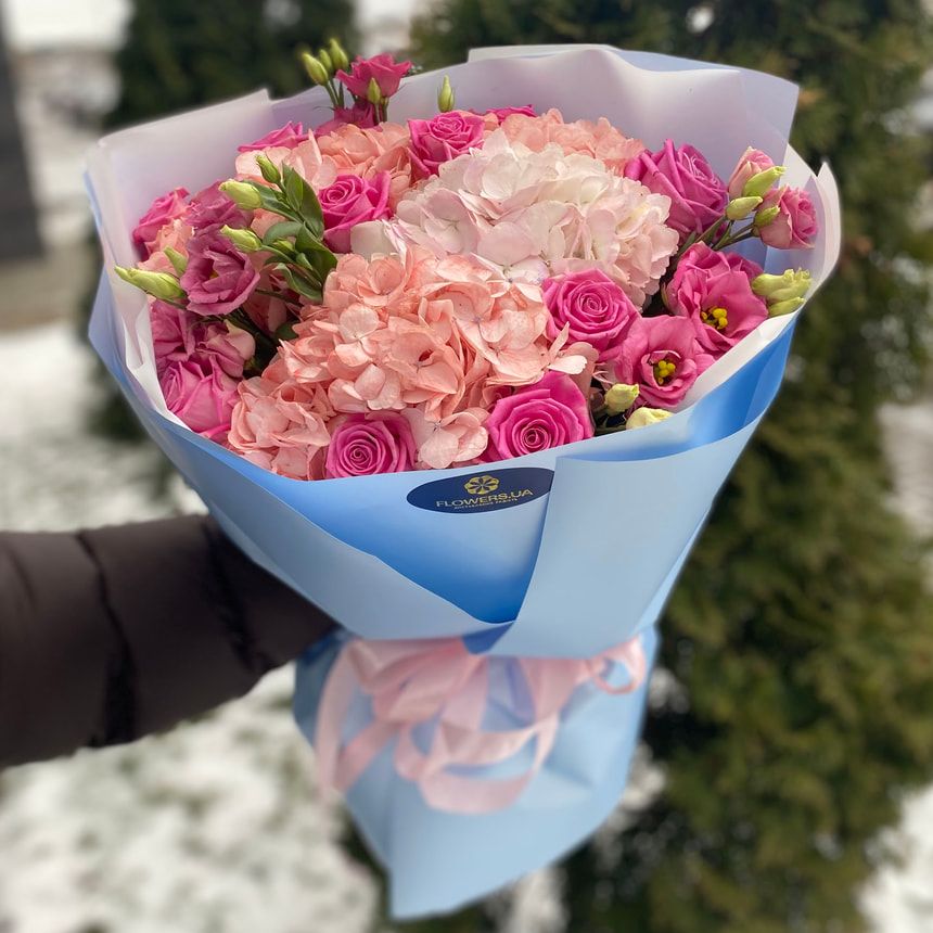 "Aviva" bouquet – order from Flowers.ua