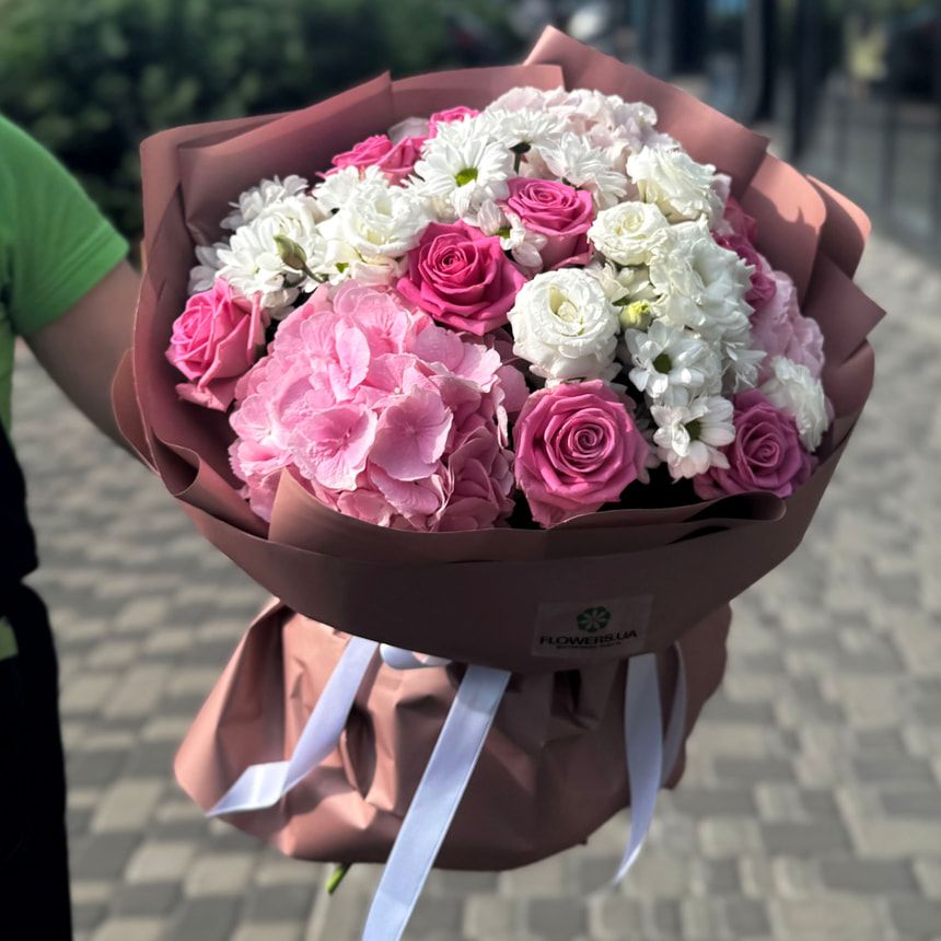 Букет "Magic Rose" – замовити на Flowers.ua